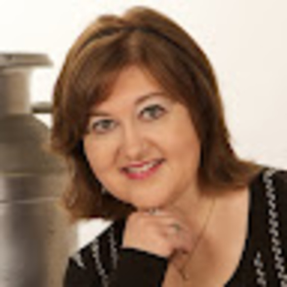 Meet your Posher, Carol - Picture 1 of 1